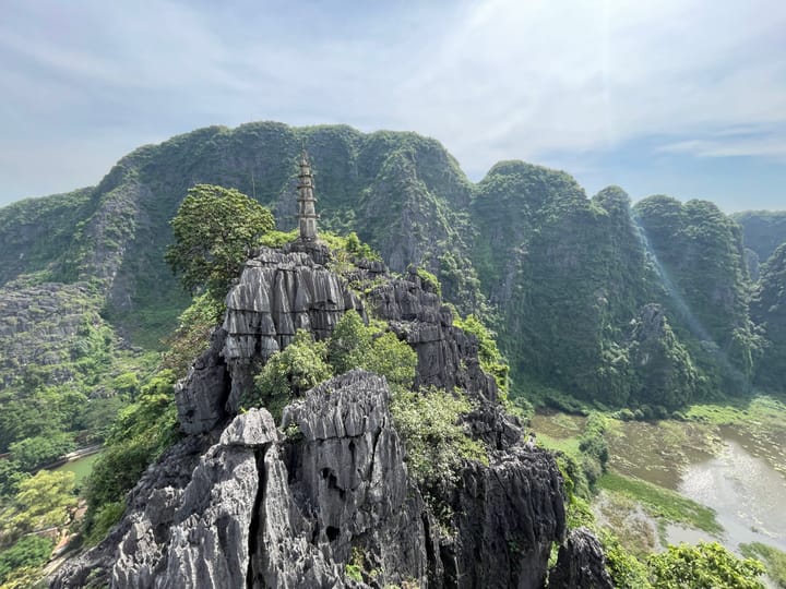 At Hang Múa, Ninh Bình 